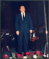 1988 mayo 21. Francisco Escudero en el concierto de clausura de Musikaste en la Iglesia de los PP. Capuchinos